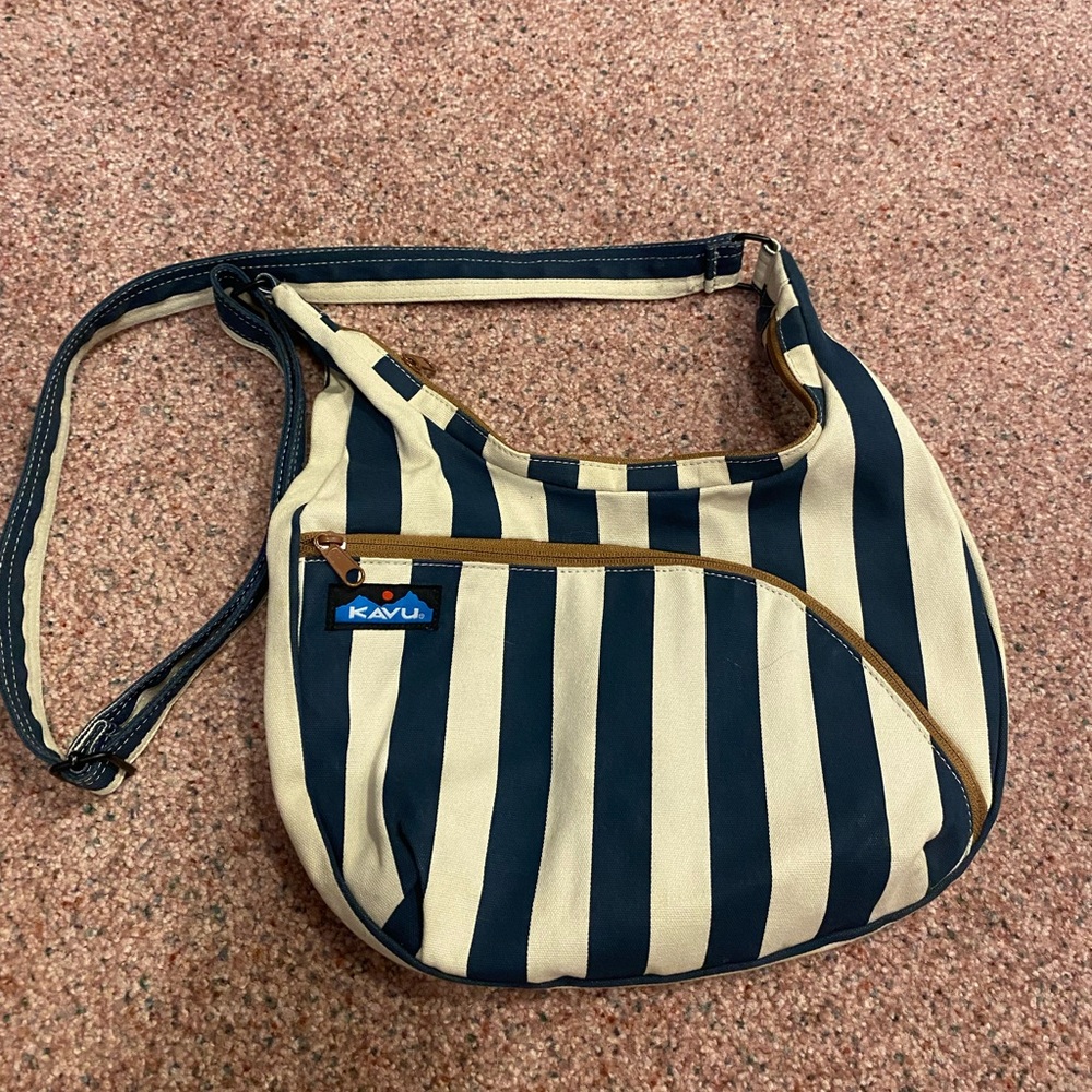 Kavu Navy and Cream Striped Crossbody Bag
